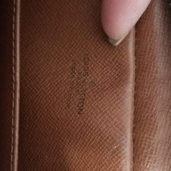 LOUIS VUITTON COMPIEGNE 23 CLUTCH BAG - Picture 8 of 11